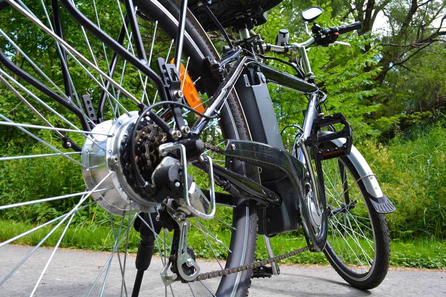 E-Bikes für schwere Menschen – welche gibt es, aus was ist beim Kauf zu achten?